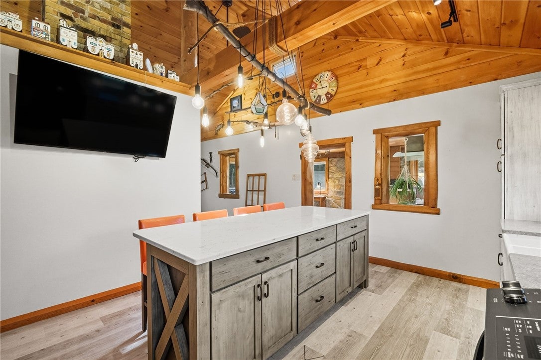 Emlenton, Pennsylvania, 16373, United States, 3 Bedrooms Bedrooms, ,3 BathroomsBathrooms,Residential,Active,1945255