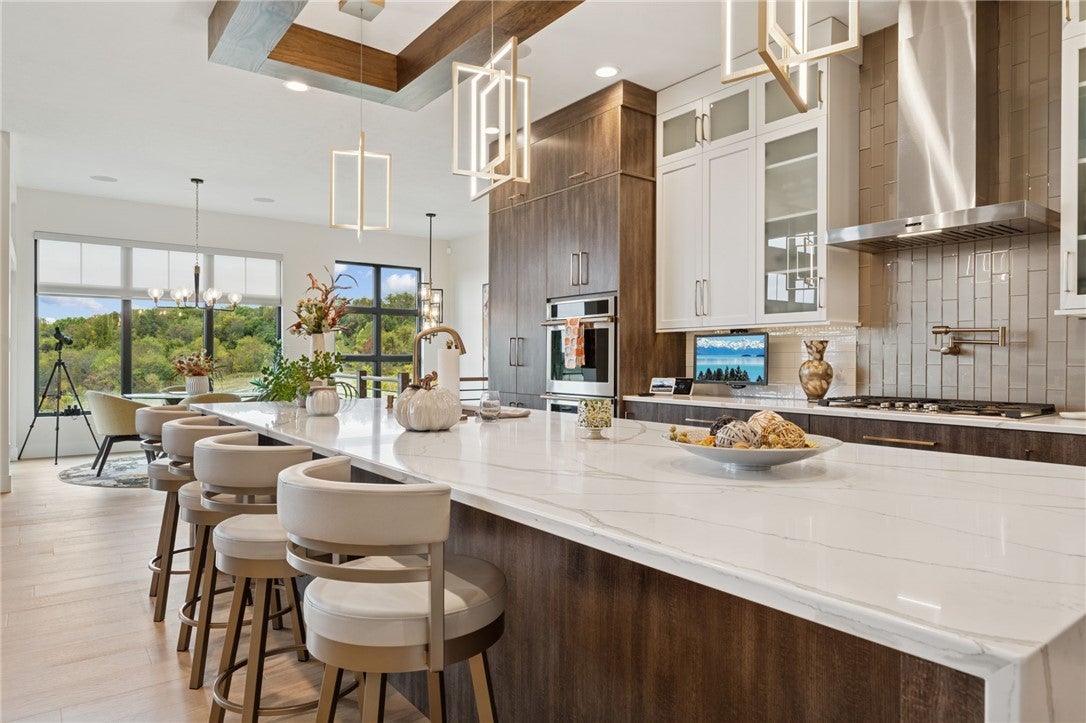 Greensburg, Pennsylvania, 15601, United States, 4 Bedrooms Bedrooms, ,5 BathroomsBathrooms,Residential,Active,1988789