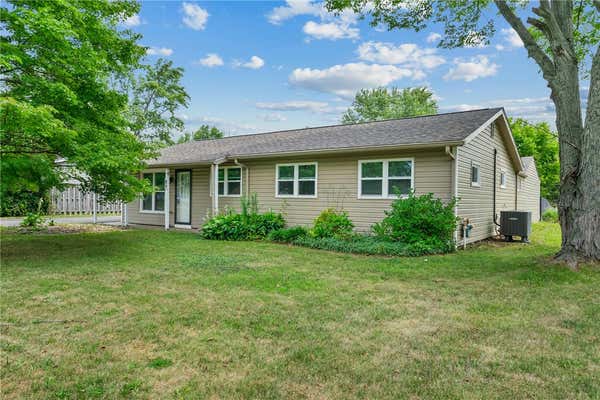 89 ROBINHOOD DR, CRANBERRY TOWNSHIP, PA 16066 - Image 1