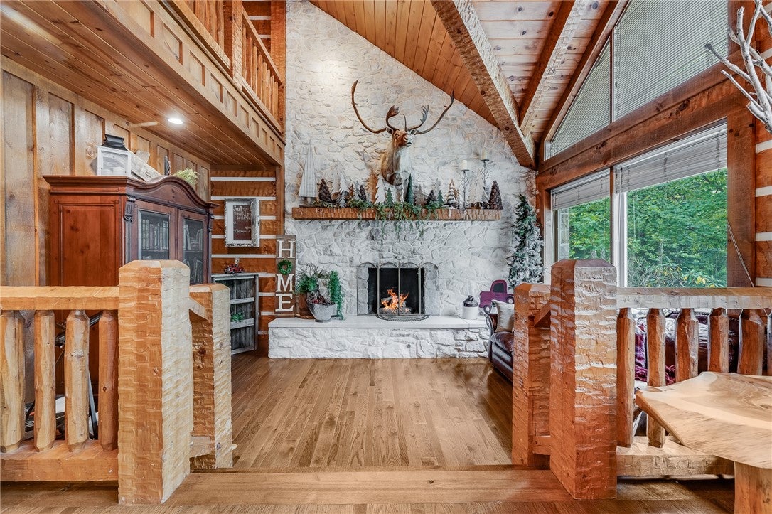 Waynesburg, Pennsylvania, 15370, United States, 5 Bedrooms Bedrooms, ,5 BathroomsBathrooms,Residential,Active,1971790