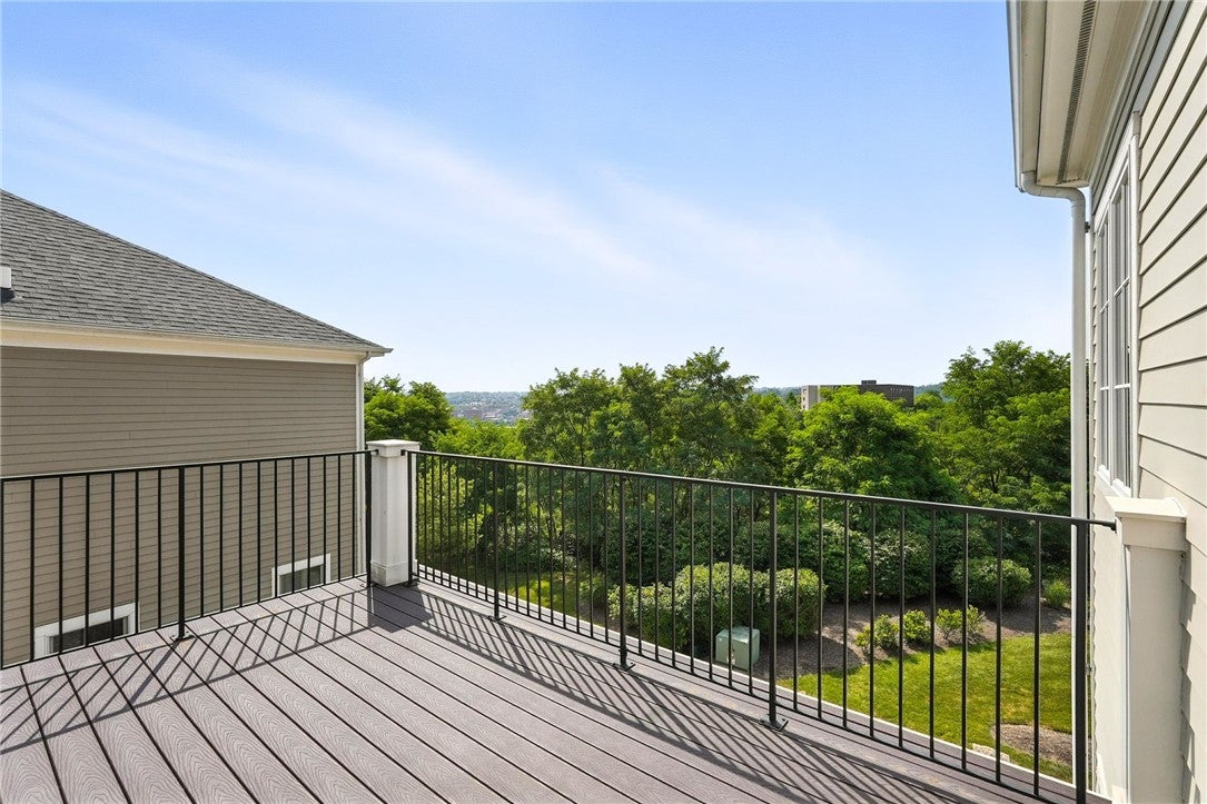 Pittsburgh, Pennsylvania, 15217, United States, 4 Bedrooms Bedrooms, ,5 BathroomsBathrooms,Residential,Active,1936146