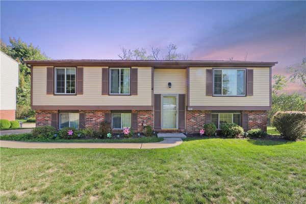 2924 ABBEY LN, SOUTH PARK, PA 15129 - Image 1