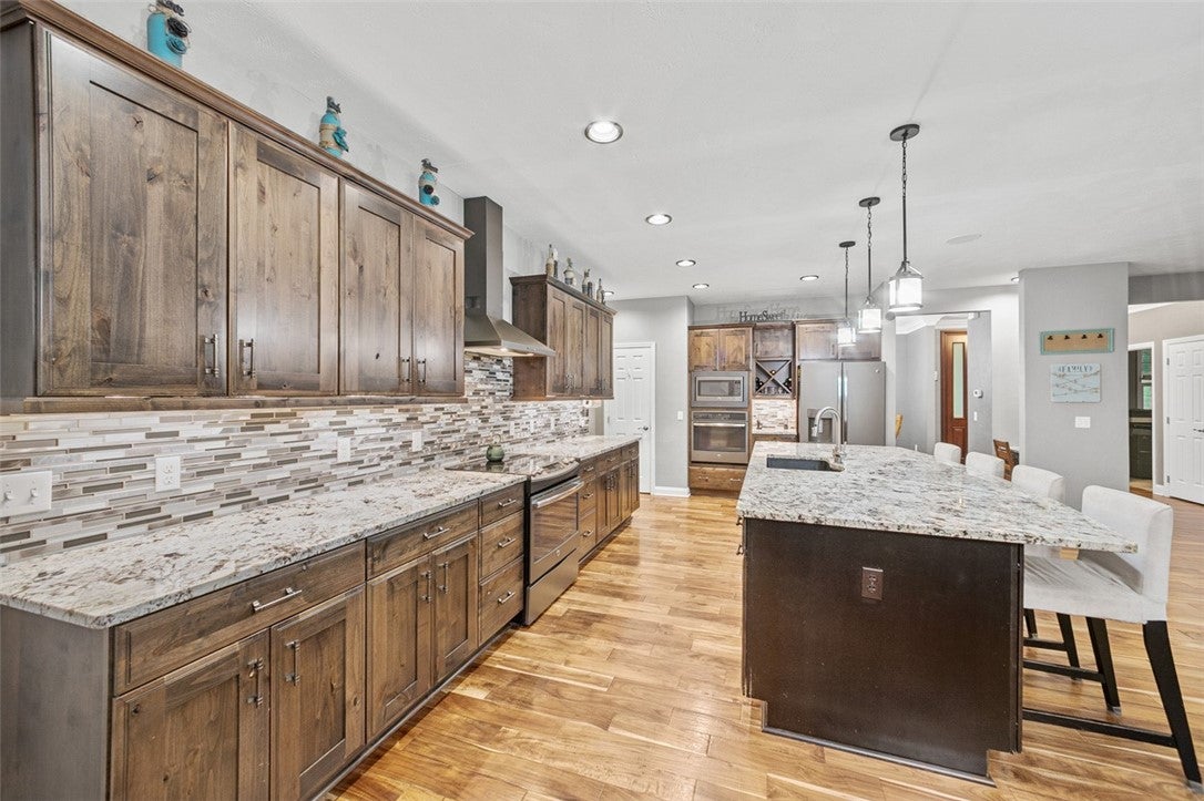 Murrysville, Pennsylvania, 15668, United States, 4 Bedrooms Bedrooms, ,5 BathroomsBathrooms,Residential,Active,1899900