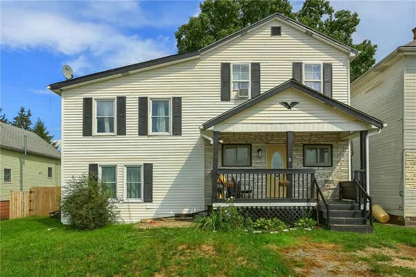 8 BERRY RD, BURGETTSTOWN, PA 15021 - Image 1