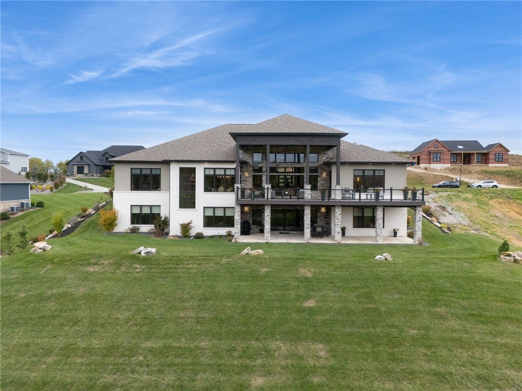 Greensburg, Pennsylvania, 15601, United States, 4 Bedrooms Bedrooms, ,5 BathroomsBathrooms,Residential,Active,1988789