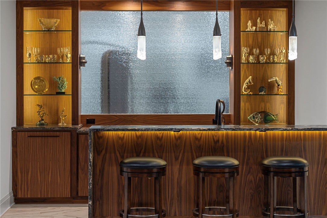 Wexford, Pennsylvania, 15090, United States, 5 Bedrooms Bedrooms, ,5 BathroomsBathrooms,Residential,Active,2006966