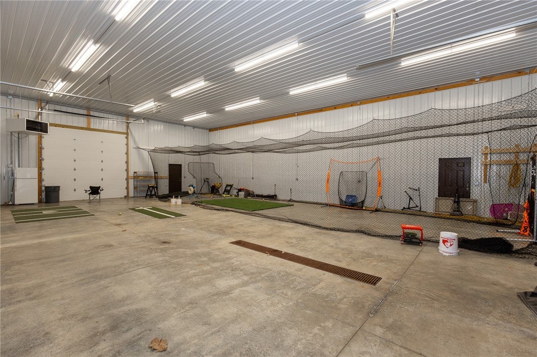 Mercer, Pennsylvania, 16137, United States, 3 Bedrooms Bedrooms, ,4 BathroomsBathrooms,Residential,Active,2040220