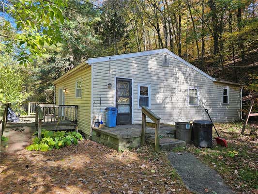 215 BOLOGNE VALLEY RD, BEAVER FALLS, PA 15010 - Image 1