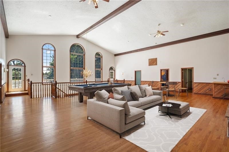 Canonsburg, Pennsylvania, 15317, United States, 5 Bedrooms Bedrooms, ,5 BathroomsBathrooms,Residential,Active,2009822