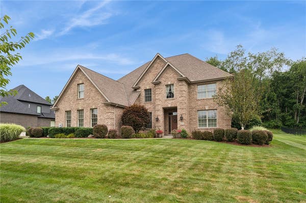 15642, Irwin, PA Homes For Sale & Real Estate | RE/MAX