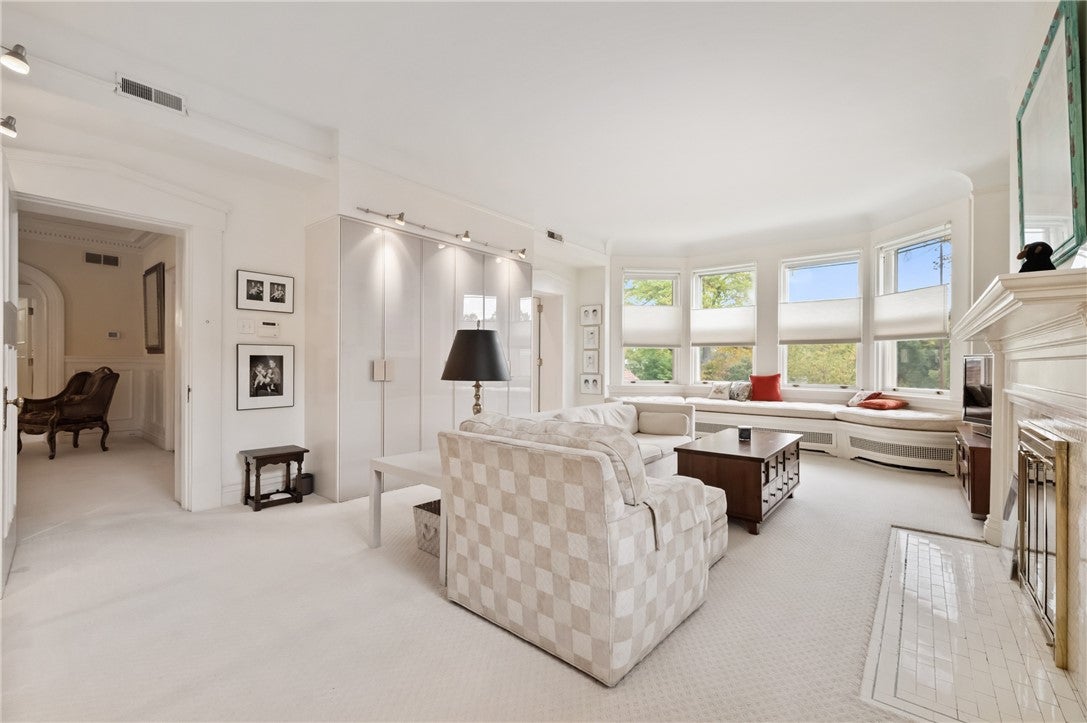 Pittsburgh, Pennsylvania, 15232, United States, 8 Bedrooms Bedrooms, ,6 BathroomsBathrooms,Residential,Active,1973278