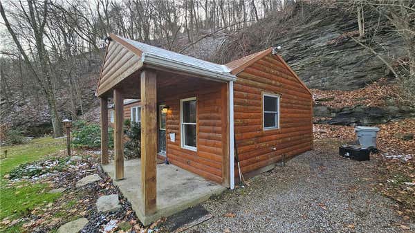 605 LITTLE PINE CREEK RD, PITTSBURGH, PA 15223, photo 4 of 40