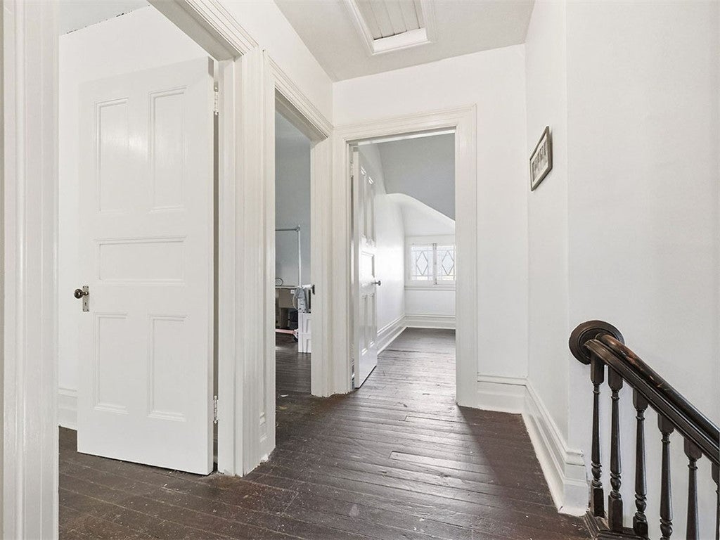 Pittsburgh, Pennsylvania, 15217, United States, 4 Bedrooms Bedrooms, ,3 BathroomsBathrooms,Residential,Active,1969666