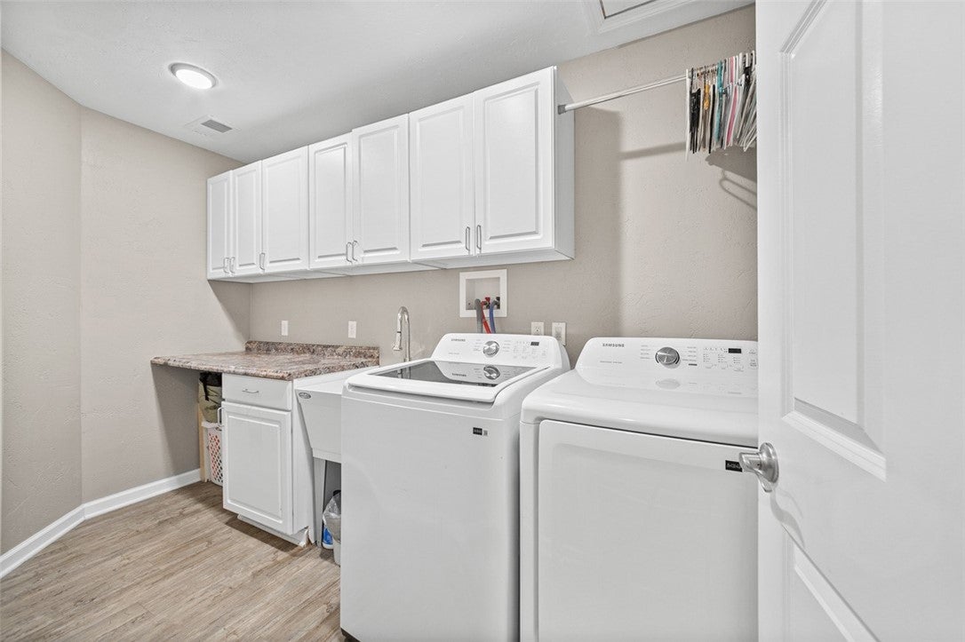 Murrysville, Pennsylvania, 15668, United States, 4 Bedrooms Bedrooms, ,5 BathroomsBathrooms,Residential,Active,2028549