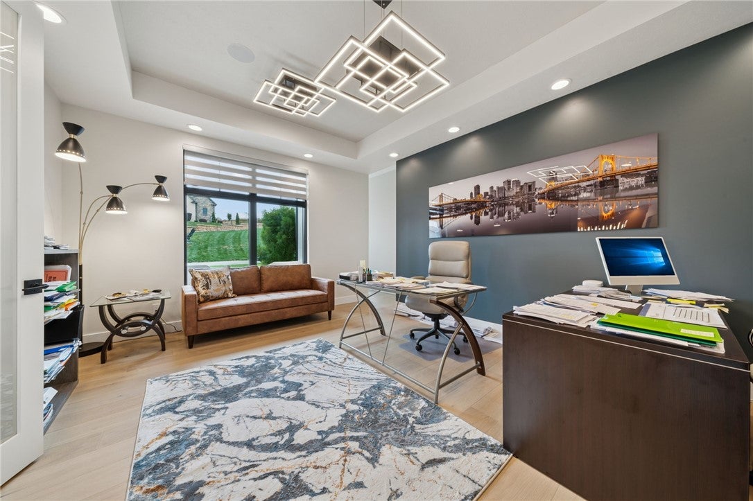 Greensburg, Pennsylvania, 15601, United States, 4 Bedrooms Bedrooms, ,5 BathroomsBathrooms,Residential,Active,1988789