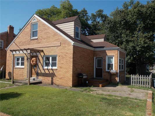 899 FULTON ST, BADEN, PA 15005, photo 2 of 38