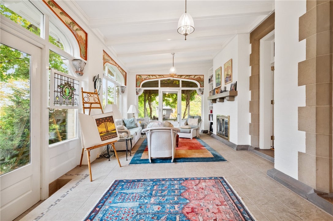 Pittsburgh, Pennsylvania, 15232, United States, 8 Bedrooms Bedrooms, ,6 BathroomsBathrooms,Residential,Active,1973278