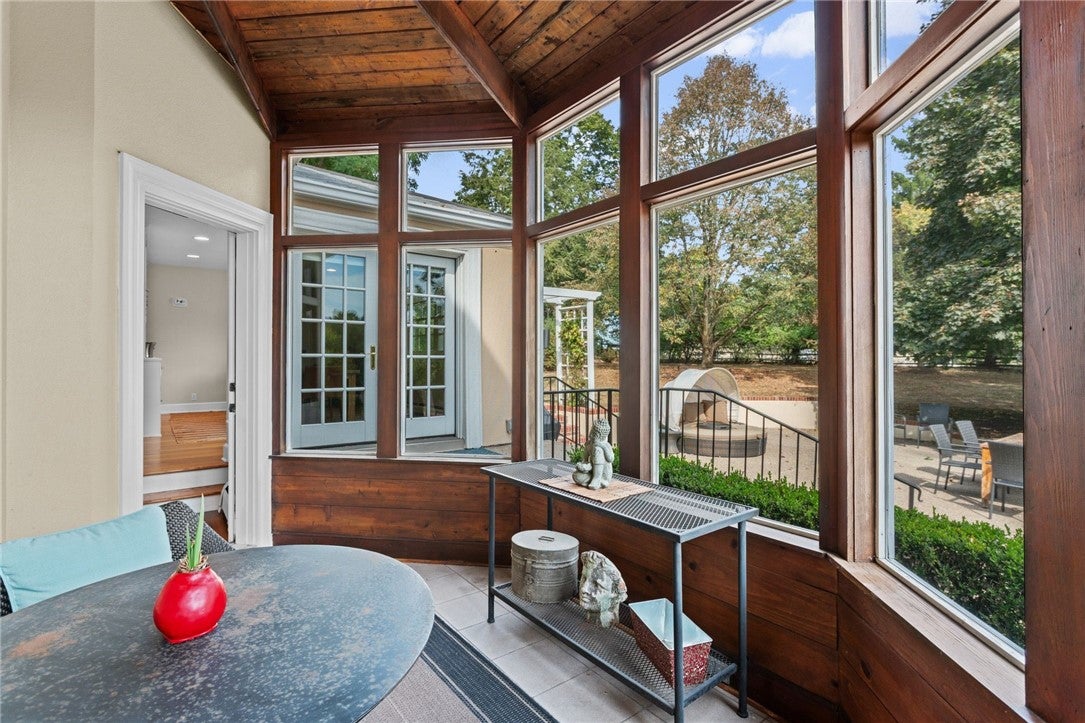 Sewickley, Pennsylvania, 15143, United States, 3 Bedrooms Bedrooms, ,4 BathroomsBathrooms,Residential,Active,1952620