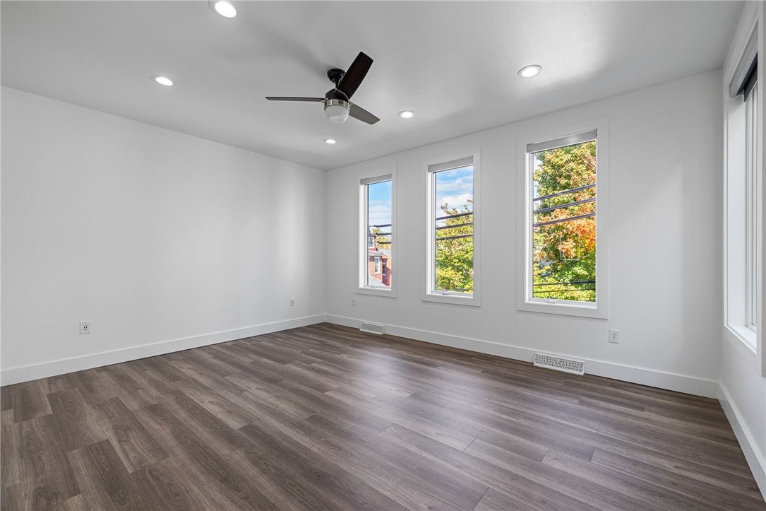 Pittsburgh, Pennsylvania, 15201, United States, 3 Bedrooms Bedrooms, ,4 BathroomsBathrooms,Residential,Active,1968384