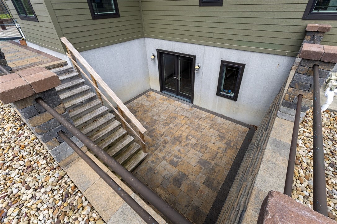 Mercer, Pennsylvania, 16137, United States, 3 Bedrooms Bedrooms, ,4 BathroomsBathrooms,Residential,Active,2040220