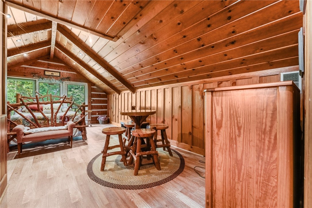 Waynesburg, Pennsylvania, 15370, United States, 5 Bedrooms Bedrooms, ,5 BathroomsBathrooms,Residential,Active,1971790