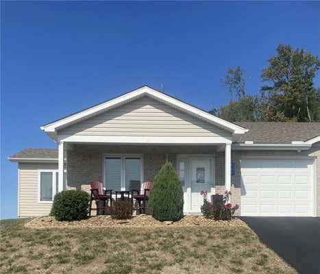 569 SUNVIEW CIR, LATROBE, PA 15650 - Image 1