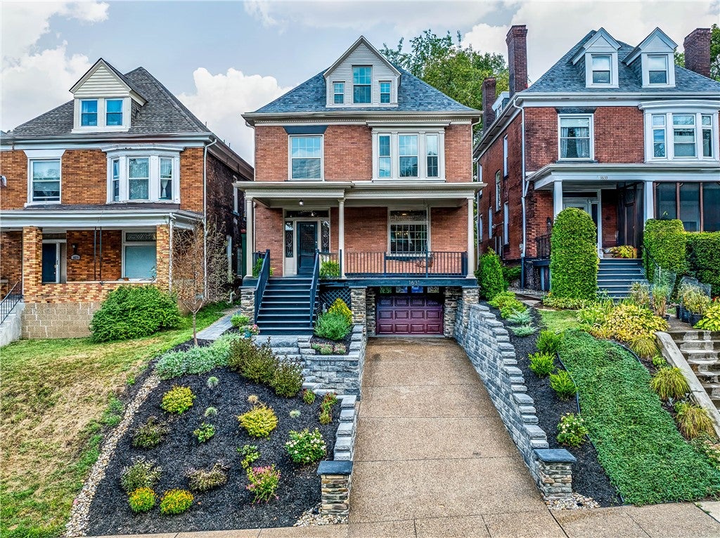 Pittsburgh, Pennsylvania, 15217, United States, 5 Bedrooms Bedrooms, ,4 BathroomsBathrooms,Residential,Active,1922334