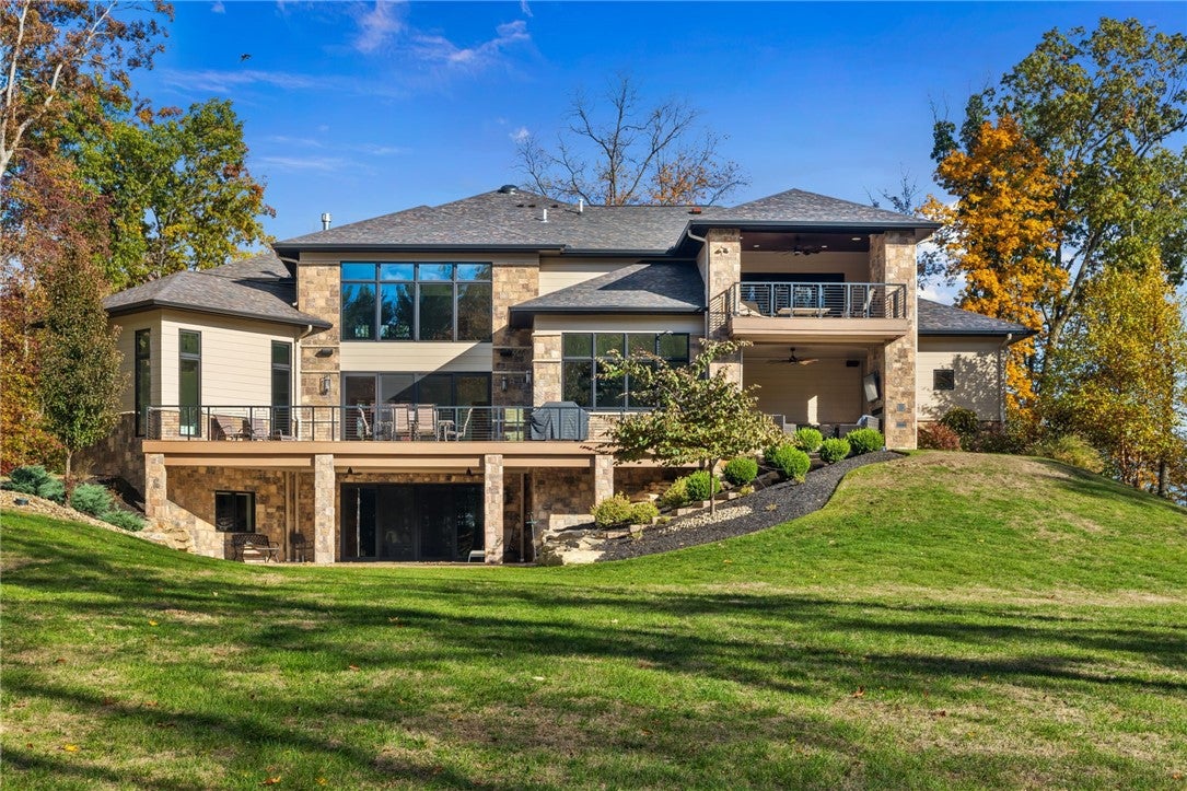 Wexford, Pennsylvania, 15090, United States, 5 Bedrooms Bedrooms, ,5 BathroomsBathrooms,Residential,Active,2006966