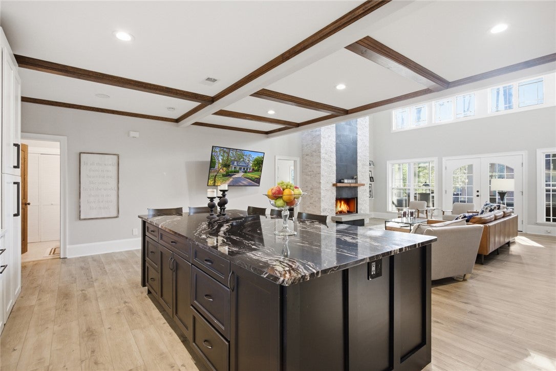 Hartwell, Georgia, 30643, United States, 5 Bedrooms Bedrooms, ,4 BathroomsBathrooms,Residential,Active,2040216