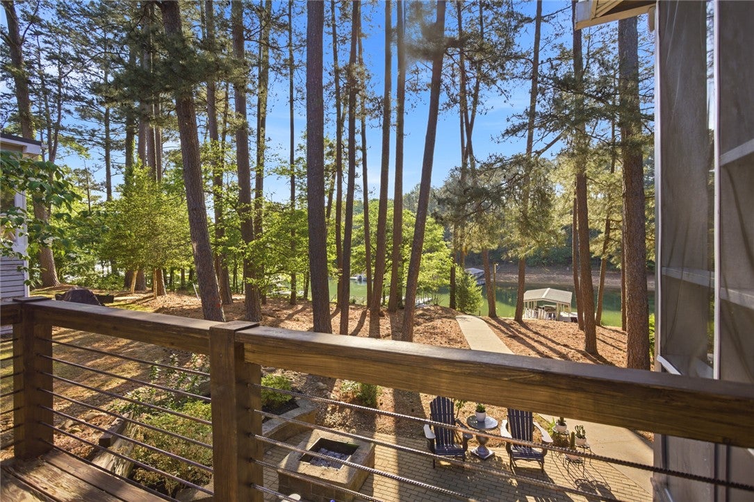 Hartwell, Georgia, 30643, United States, 5 Bedrooms Bedrooms, ,4 BathroomsBathrooms,Residential,Active,2040216