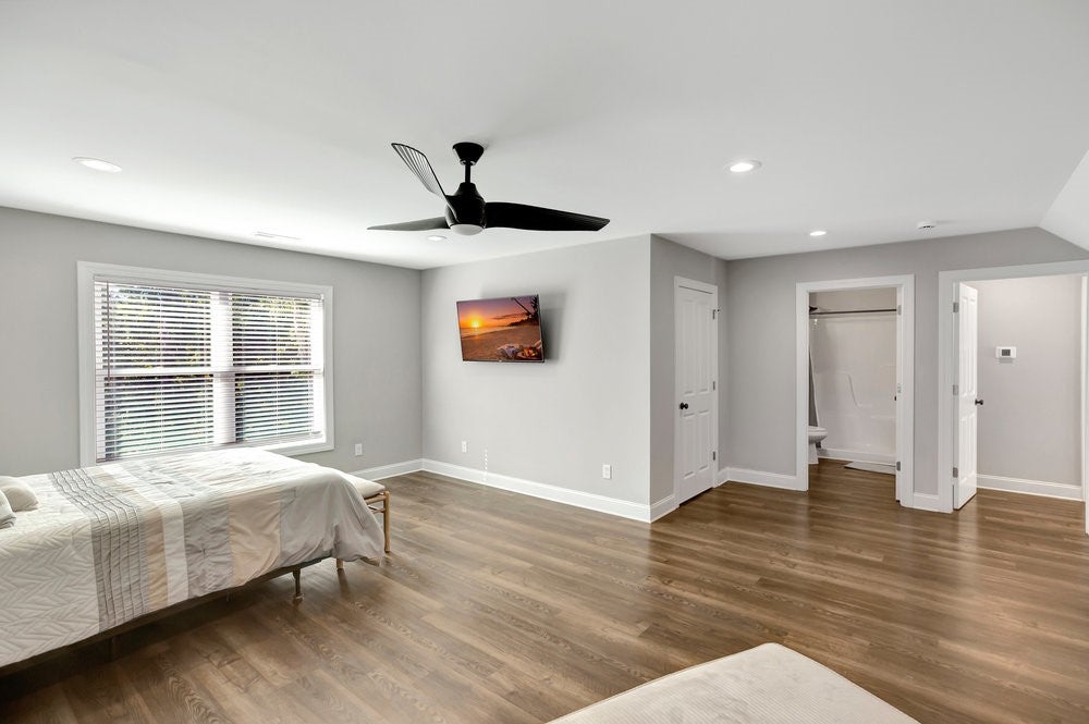 Anderson, South Carolina, 29626, United States, ,5 BathroomsBathrooms,Residential,Active,1770178