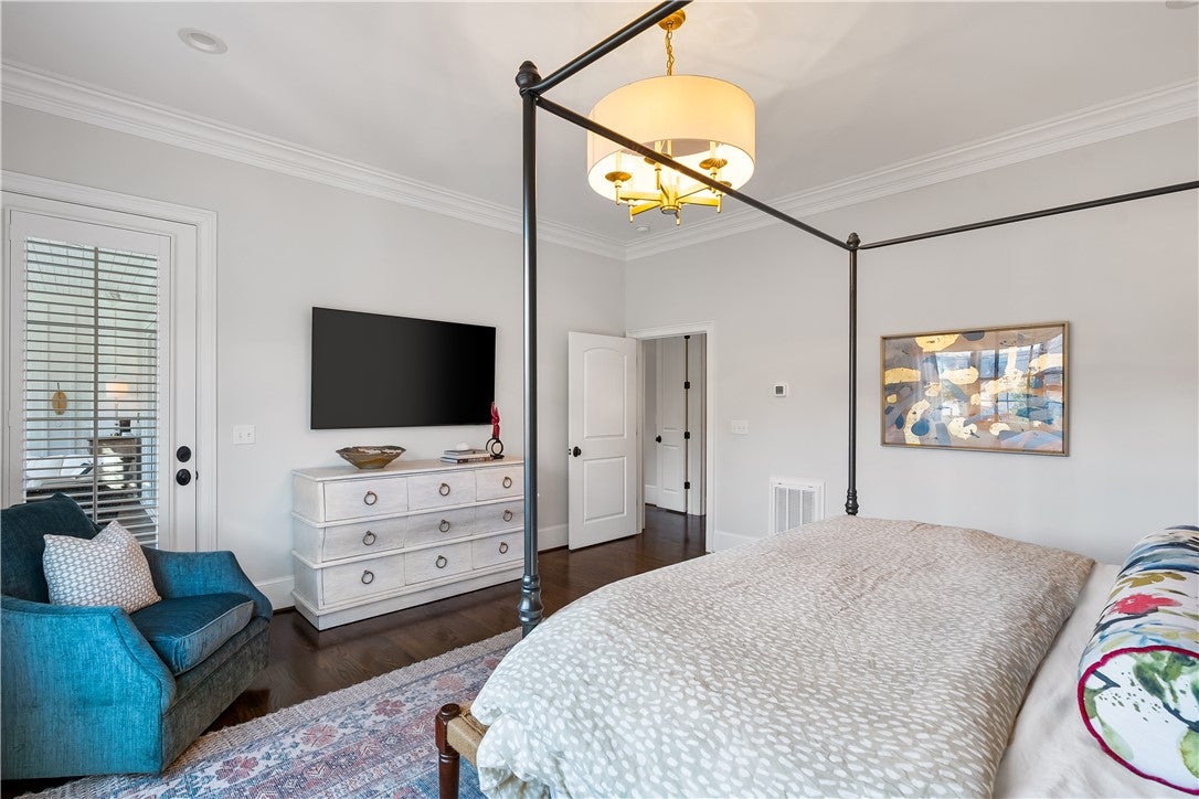 Anderson, South Carolina, 29621, United States, 5 Bedrooms Bedrooms, ,7 BathroomsBathrooms,Residential,Active,1996299