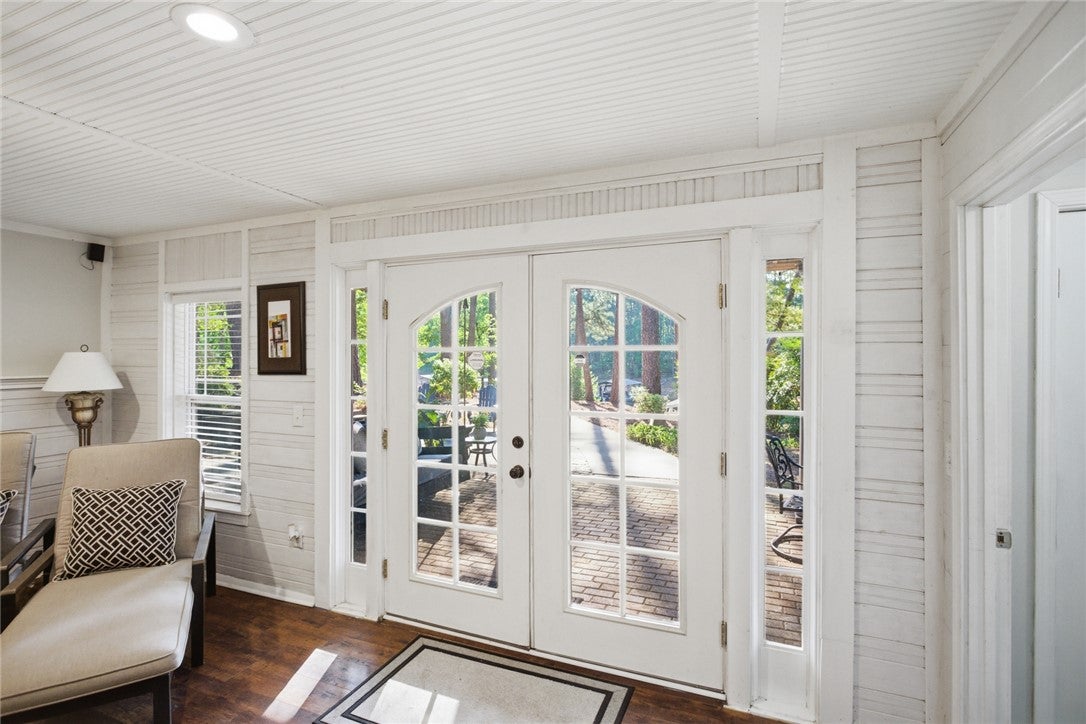 Hartwell, Georgia, 30643, United States, 5 Bedrooms Bedrooms, ,4 BathroomsBathrooms,Residential,Active,2040216