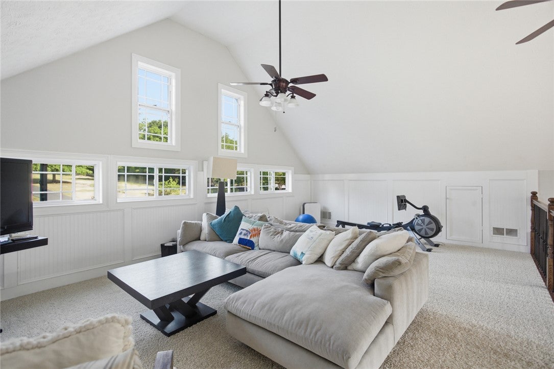 Hartwell, Georgia, 30643, United States, 5 Bedrooms Bedrooms, ,4 BathroomsBathrooms,Residential,Active,2040216