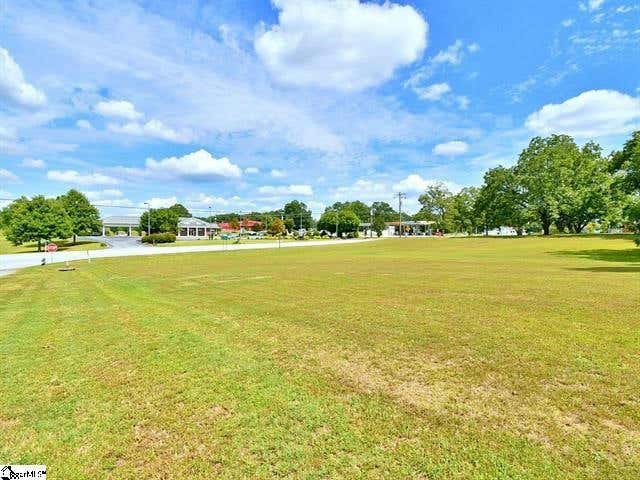 24550 HIGHWAY 76 E, CLINTON, SC 29325, photo 1 of 9