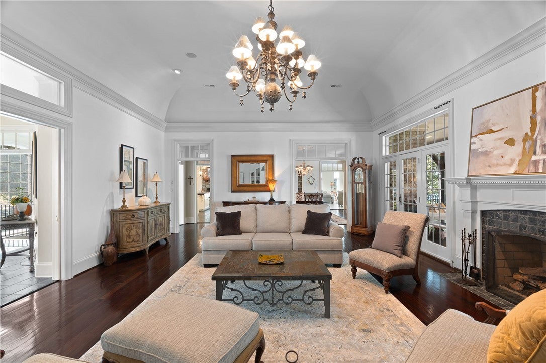 Anderson, South Carolina, 29625, United States, 4 Bedrooms Bedrooms, ,5 BathroomsBathrooms,Residential,Active,1972149