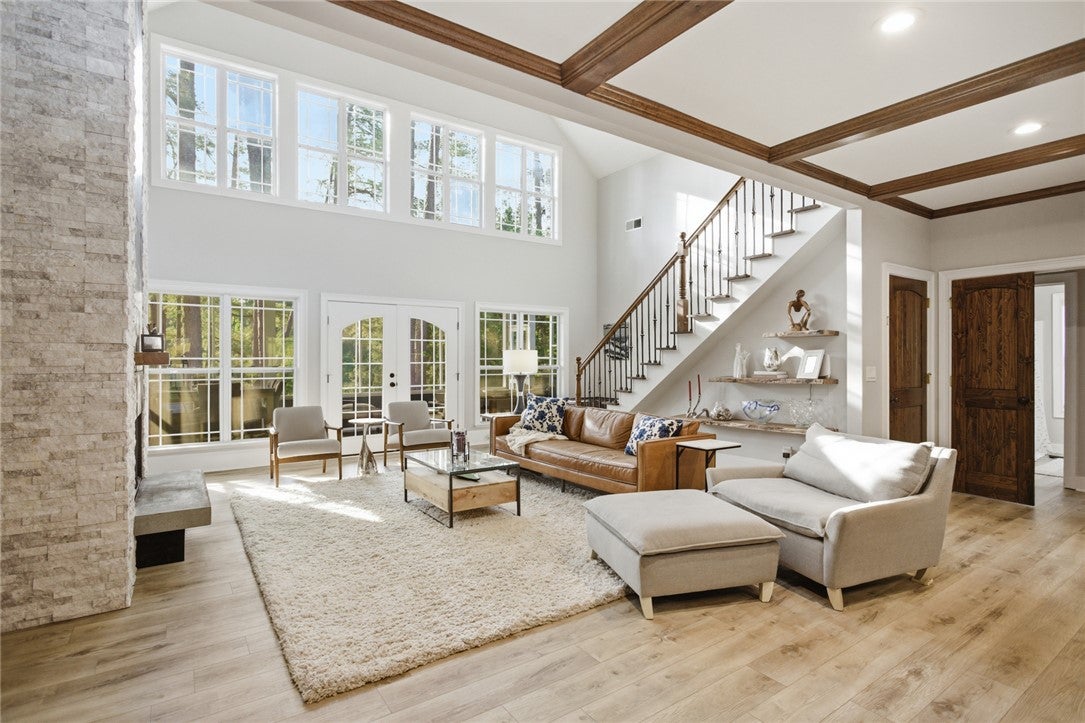 Hartwell, Georgia, 30643, United States, 5 Bedrooms Bedrooms, ,4 BathroomsBathrooms,Residential,Active,2040216