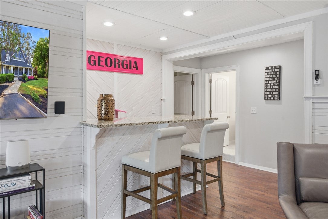 Hartwell, Georgia, 30643, United States, 5 Bedrooms Bedrooms, ,4 BathroomsBathrooms,Residential,Active,2040216