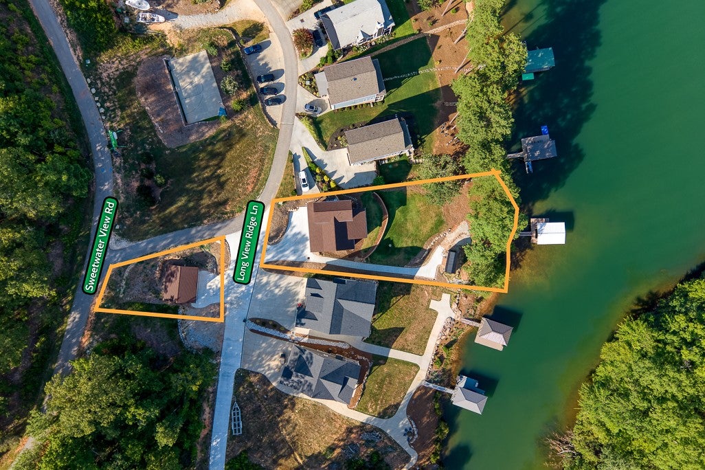 Seneca, South Carolina, 29672, United States, 3 Bedrooms Bedrooms, ,4 BathroomsBathrooms,Residential,Active,1996293