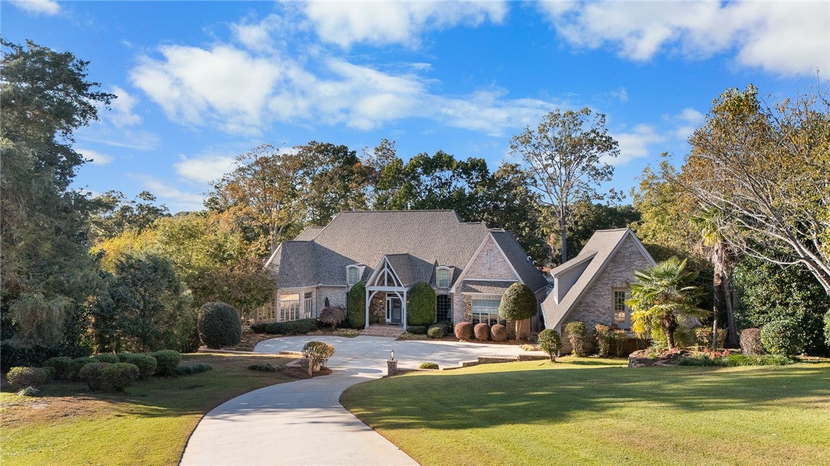 Anderson, South Carolina, 29625, United States, 4 Bedrooms Bedrooms, ,5 BathroomsBathrooms,Residential,Active,1972149