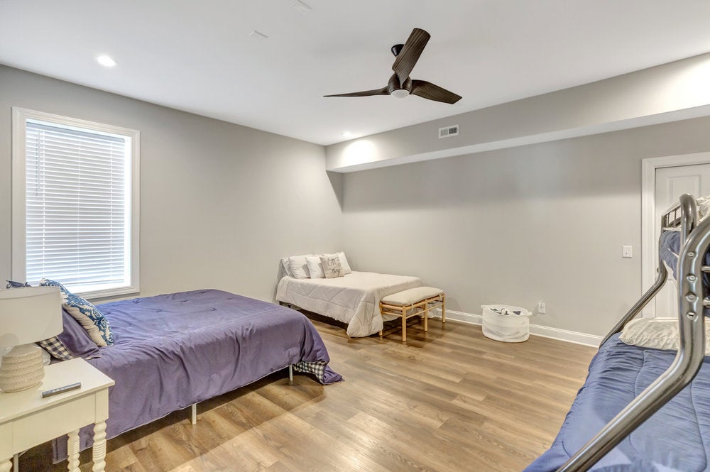 Anderson, South Carolina, 29626, United States, 6 Bedrooms Bedrooms, ,5 BathroomsBathrooms,Residential,Active,2008022