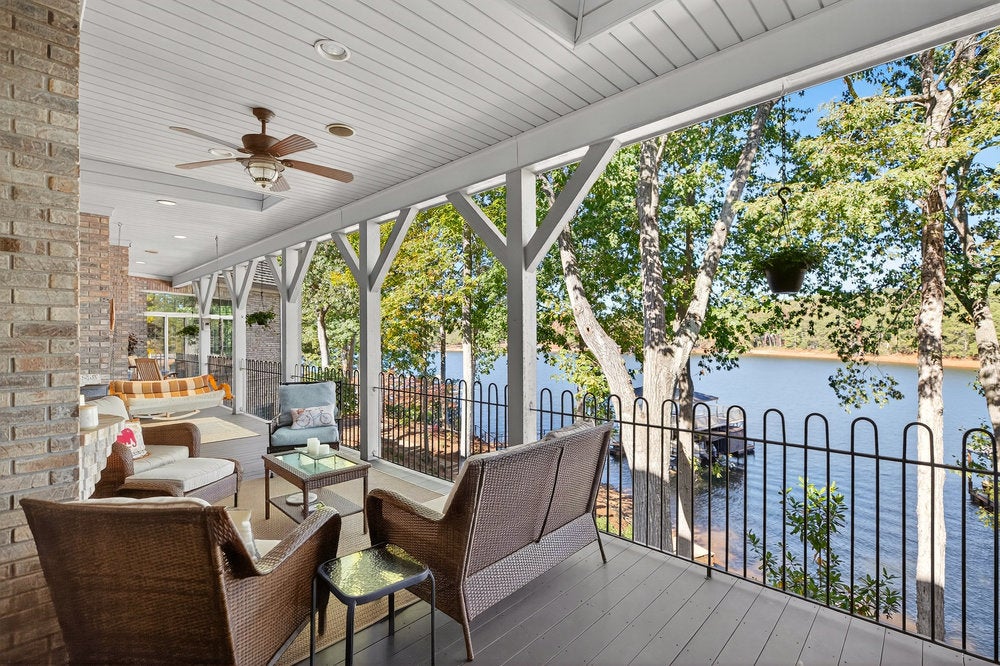 Anderson, South Carolina, 29625, United States, 4 Bedrooms Bedrooms, ,5 BathroomsBathrooms,Residential,Active,1972149