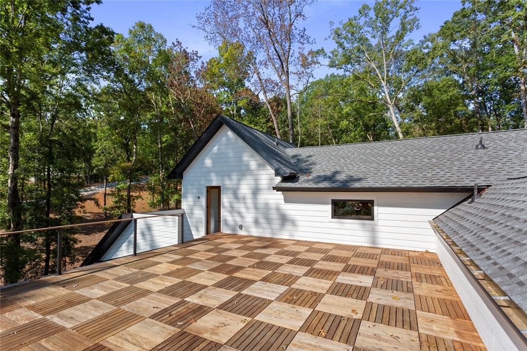 West Union, South Carolina, 29696, United States, 5 Bedrooms Bedrooms, ,7 BathroomsBathrooms,Residential,Active,1996255