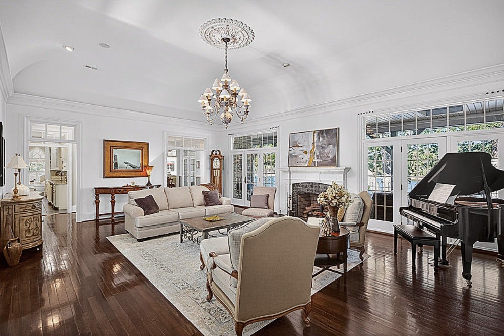 Anderson, South Carolina, 29625, United States, 4 Bedrooms Bedrooms, ,5 BathroomsBathrooms,Residential,Active,1972149