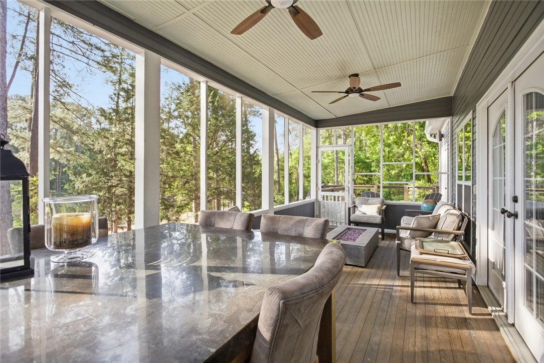 Hartwell, Georgia, 30643, United States, 5 Bedrooms Bedrooms, ,4 BathroomsBathrooms,Residential,Active,2040216