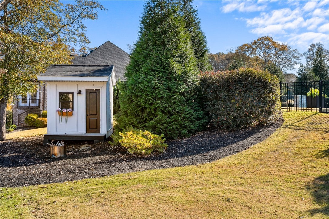 Anderson, South Carolina, 29621, United States, 5 Bedrooms Bedrooms, ,7 BathroomsBathrooms,Residential,Active,1996299