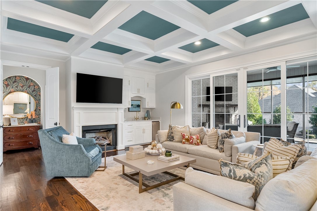 Anderson, South Carolina, 29621, United States, 5 Bedrooms Bedrooms, ,7 BathroomsBathrooms,Residential,Active,1996299