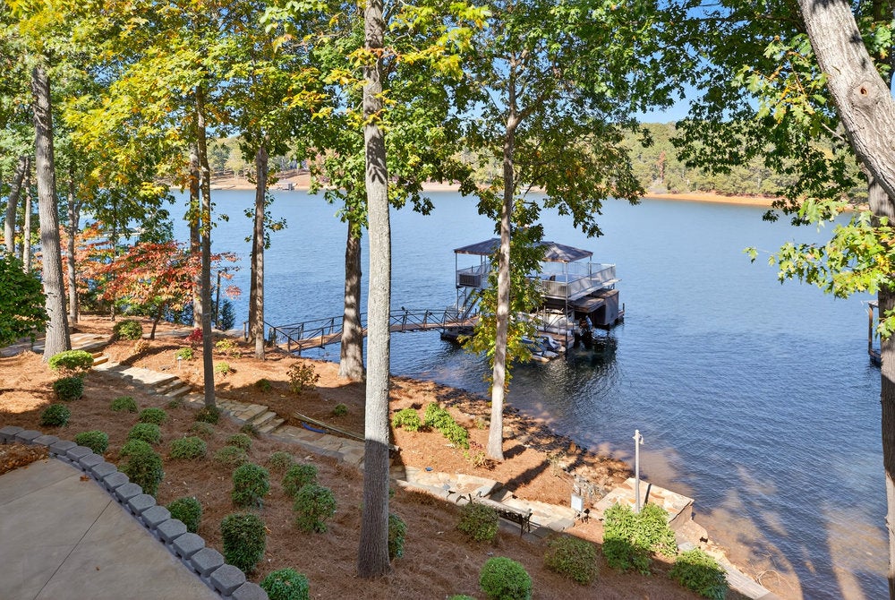 Anderson, South Carolina, 29625, United States, 4 Bedrooms Bedrooms, ,5 BathroomsBathrooms,Residential,Active,1972149