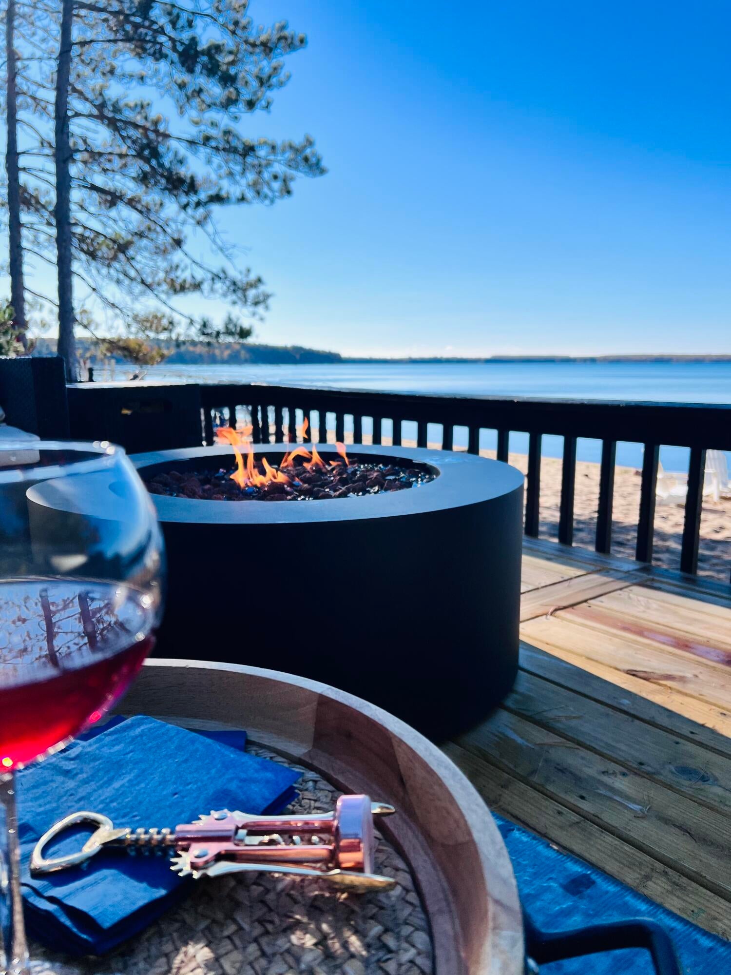 Roscommon, Michigan, 48653, United States, 1 Bedroom Bedrooms, ,1 BathroomBathrooms,Residential,Active,1971024