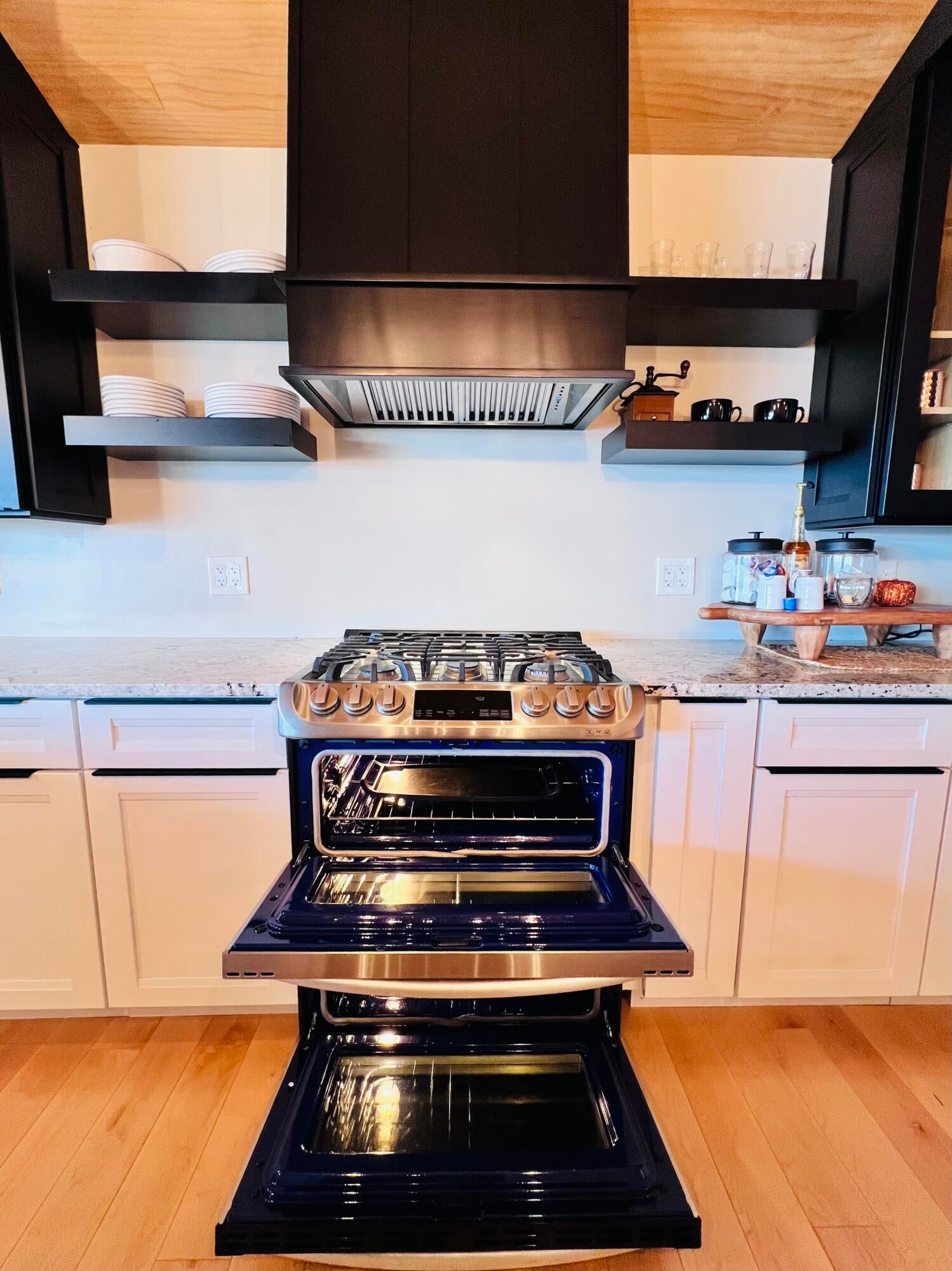 Roscommon, Michigan, 48653, United States, 1 Bedroom Bedrooms, ,1 BathroomBathrooms,Residential,Active,1971024